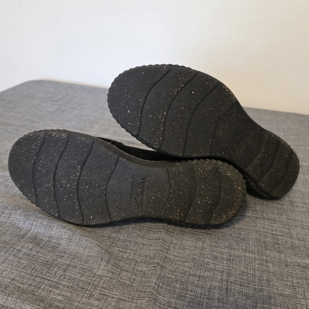 Clarks Caroline Step Black Suede Slip Ons Faux Fur Clogs Mules Women’s 8.5m - Picture 4 of 8